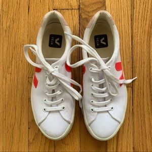 Veja sneakers size 6